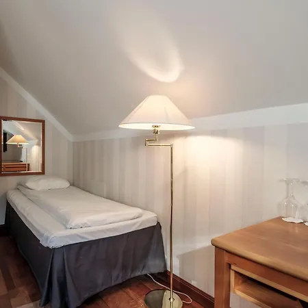 Hotel Voringfoss 3*