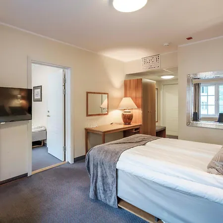 Hotel Voringfoss 3*
