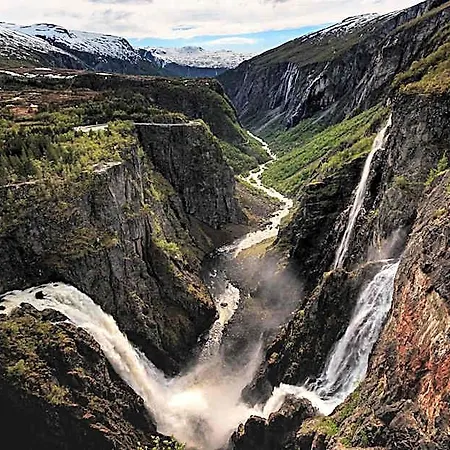 Voringfoss Hotel 3*