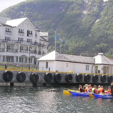 Voringfoss 4* Eidfjord