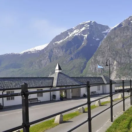 Hotel Voringfoss
